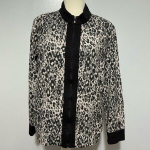 Black and Cream zip up jacket size XL